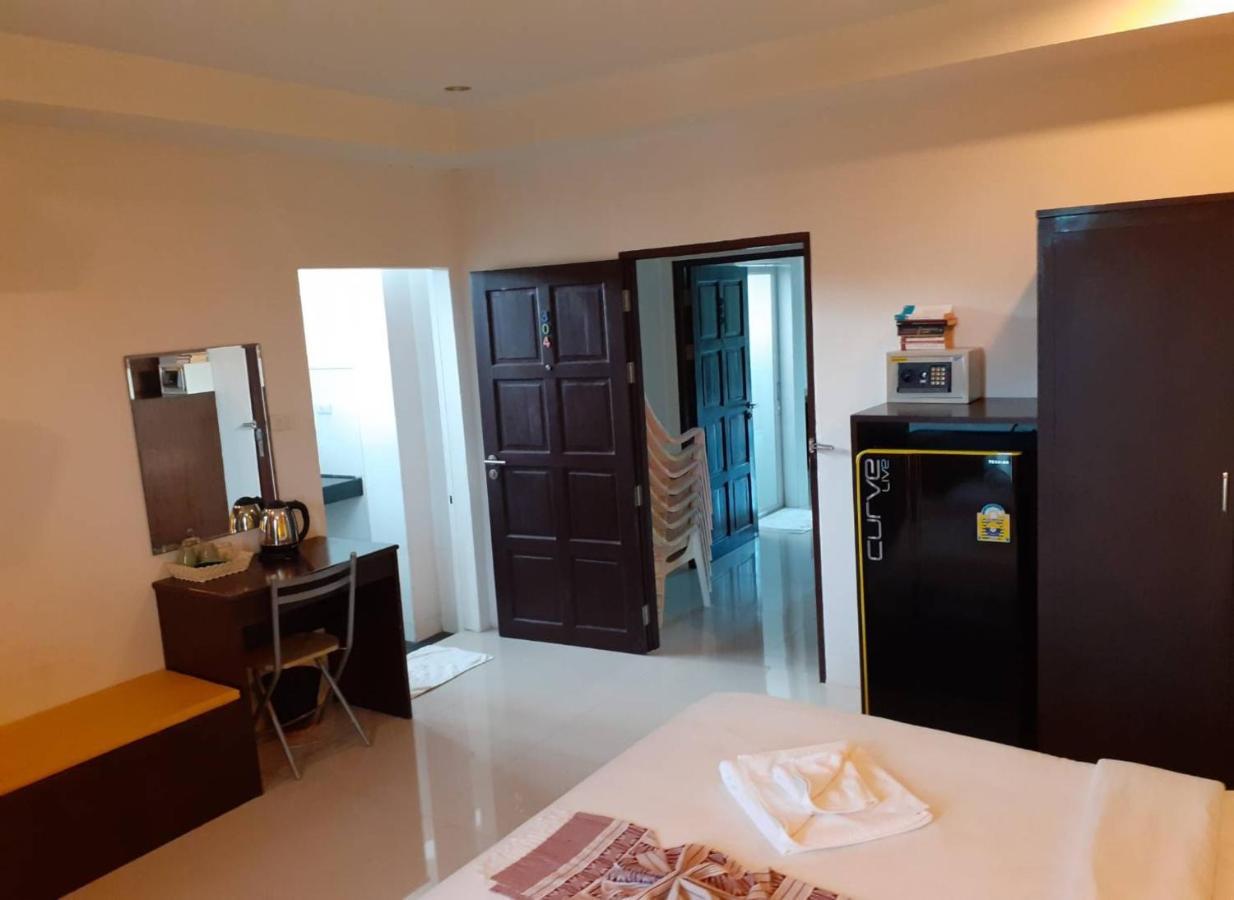 Nicha Residence Kamala Beach Exterior photo